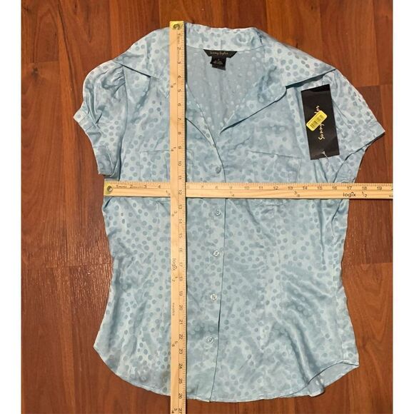 NEW WITH TAGS Savoy Taylors BLUE WOMEN SILK SHORT Sleeve Blue Button Up Shirt BL - Picture 5 of 5